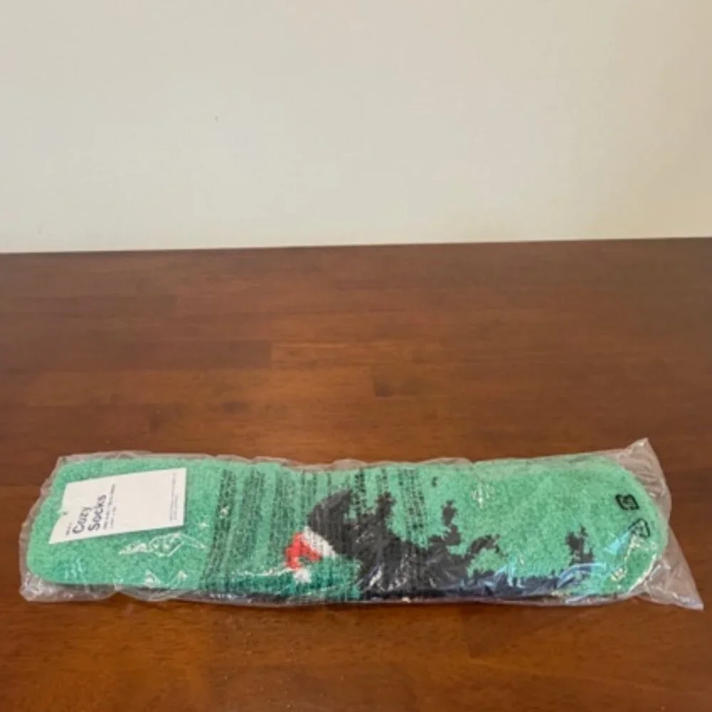 Old Navy Dinosaur Santa Cozy Socks NWT.